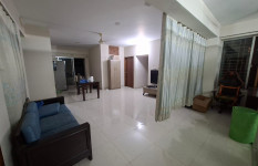 Short time used apartment for urgent sell